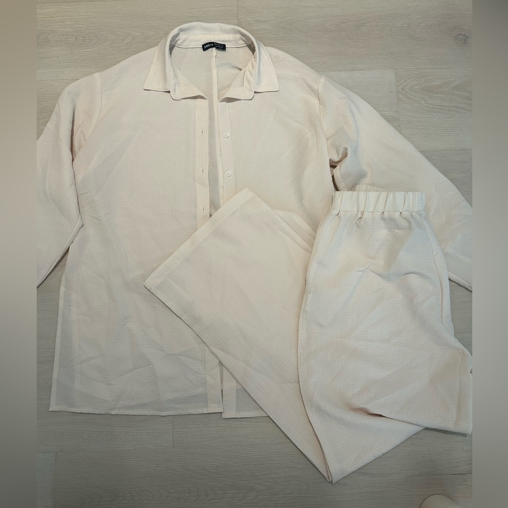 Minimalist matching set